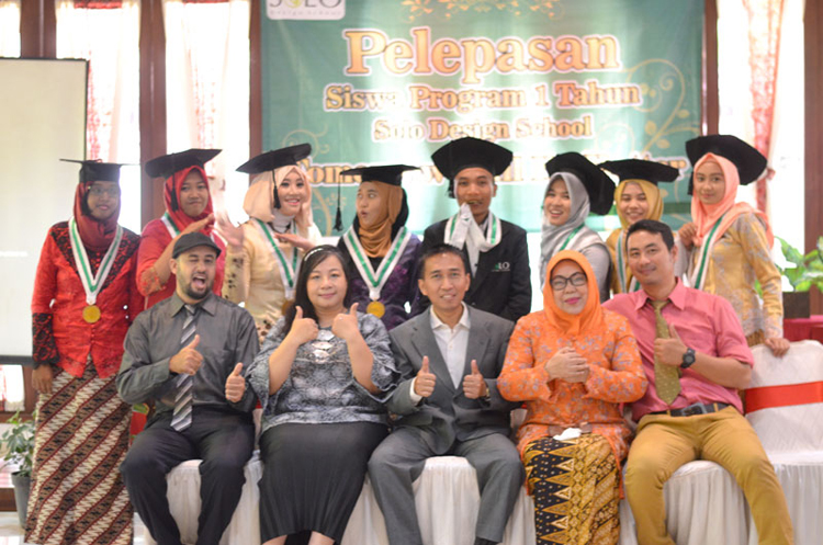 Acara Pelepasan Siswa Program 1 Tahun Solo Design School